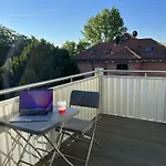 Am Neues Museum Comfortable * فايمر